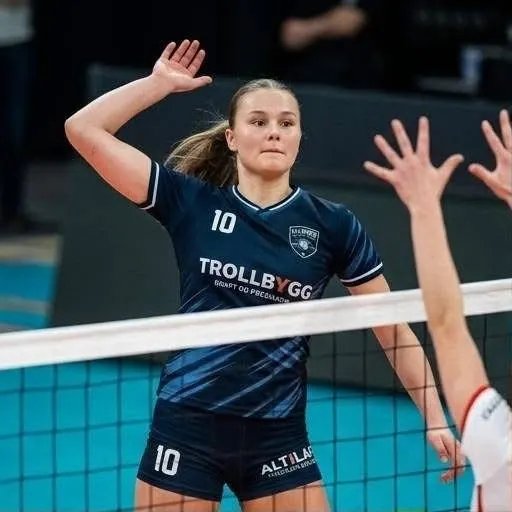 Levanger-spiller i angrep ved nettet